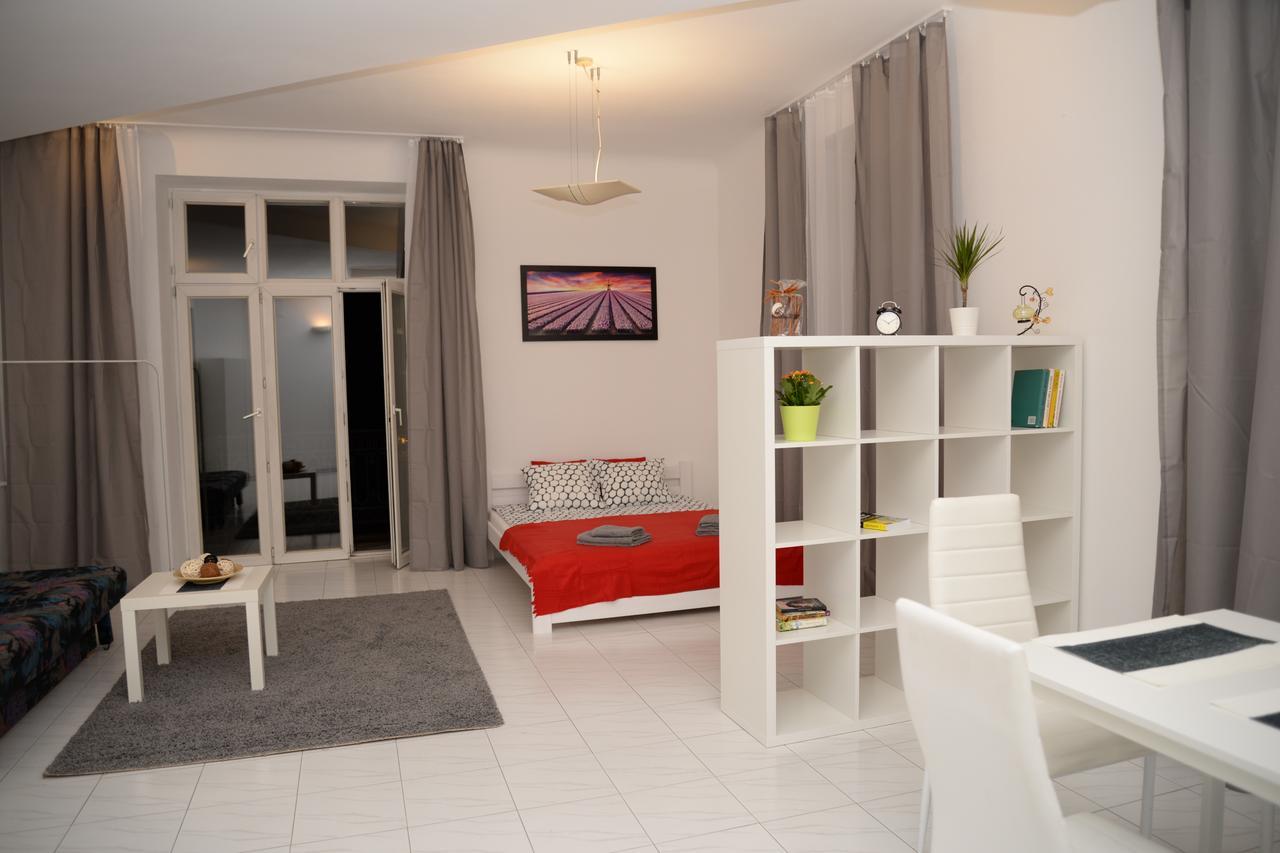Fox Center Rooms Warsaw Exterior photo